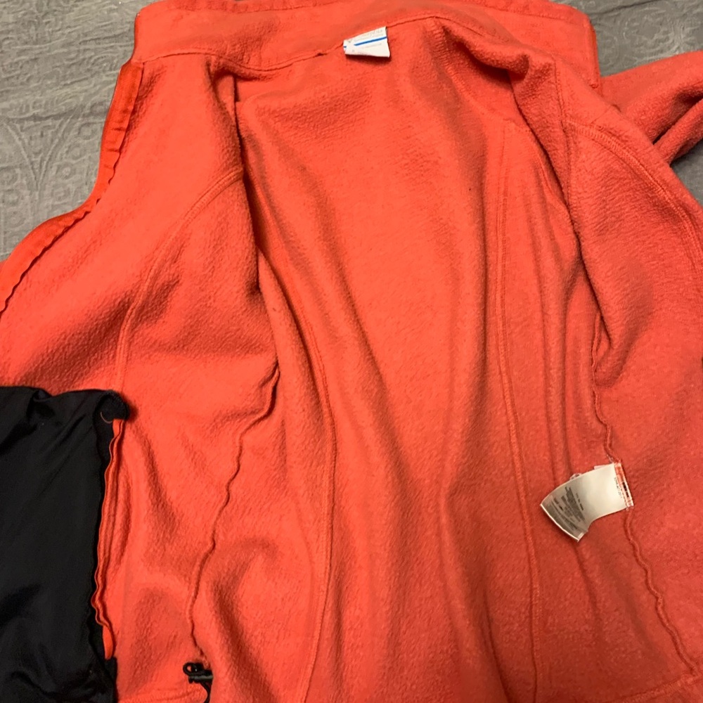 Columbia fleece jacket. - Picture 5 of 5